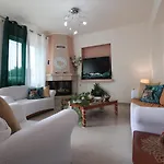 Chrysanthi's House شقة Áyios Kírikos