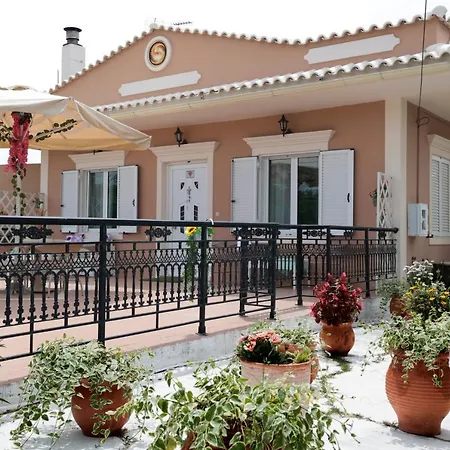 Appartamento Chrysanthi's House Áyios Kírikos