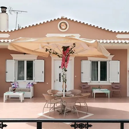 شقة Chrysanthi's House *